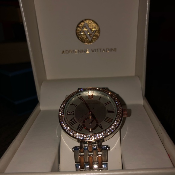 Adrienne Vittadini watch (#162) - Picture 2 of 4